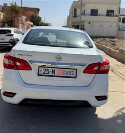 نیسان سێنترا